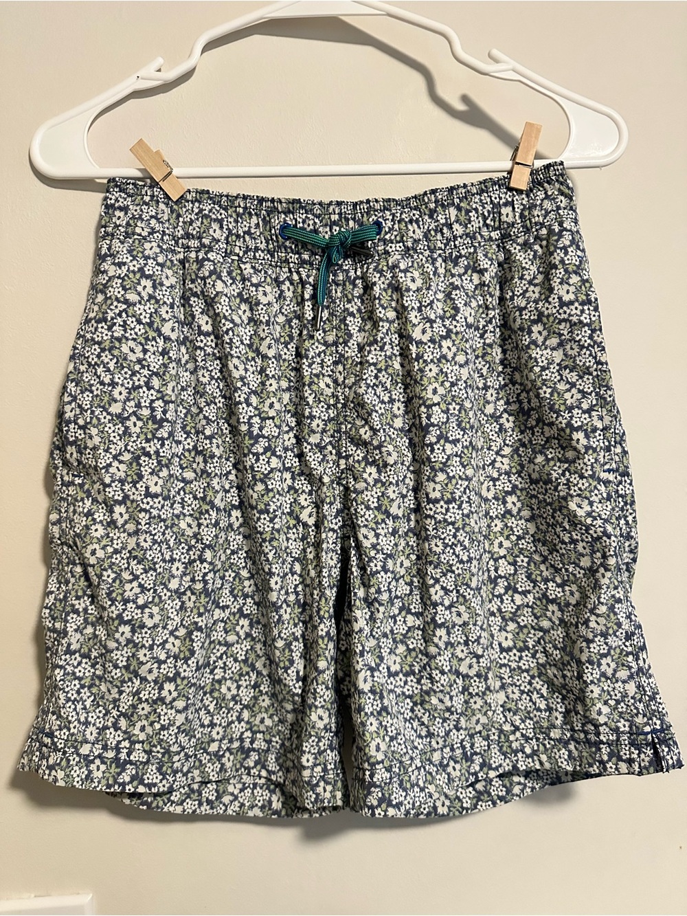 J. Crew Floral Swim Trunks Boys 12 Single back pocket